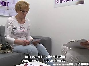 Mature Czech Woman Squirting With Estrogenoli