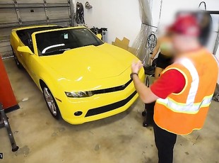 Roadside - Luxury Babe Gets Pussy Banged On A Sports Car
