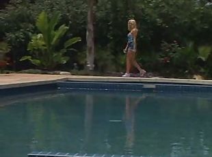 What a pleasure to bang juicy blonde in ass in a sunny day near the pool!
